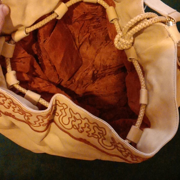 Purse - Picture 2 of 2
